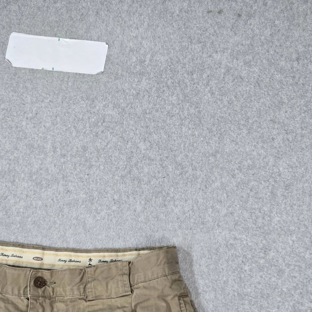 VINTAGE Tommy Bahama Men Shorts 35 Khaki Chino Pleated Pockets 8